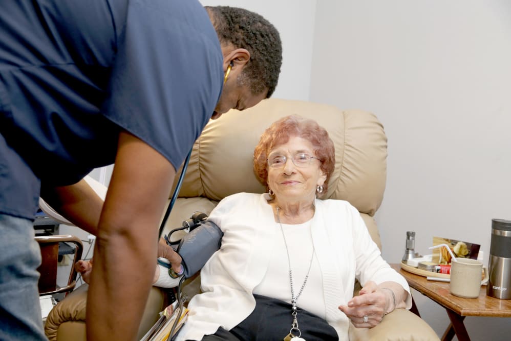 Medical Staff Caring For Assisted Living Residents in Springdale, AR