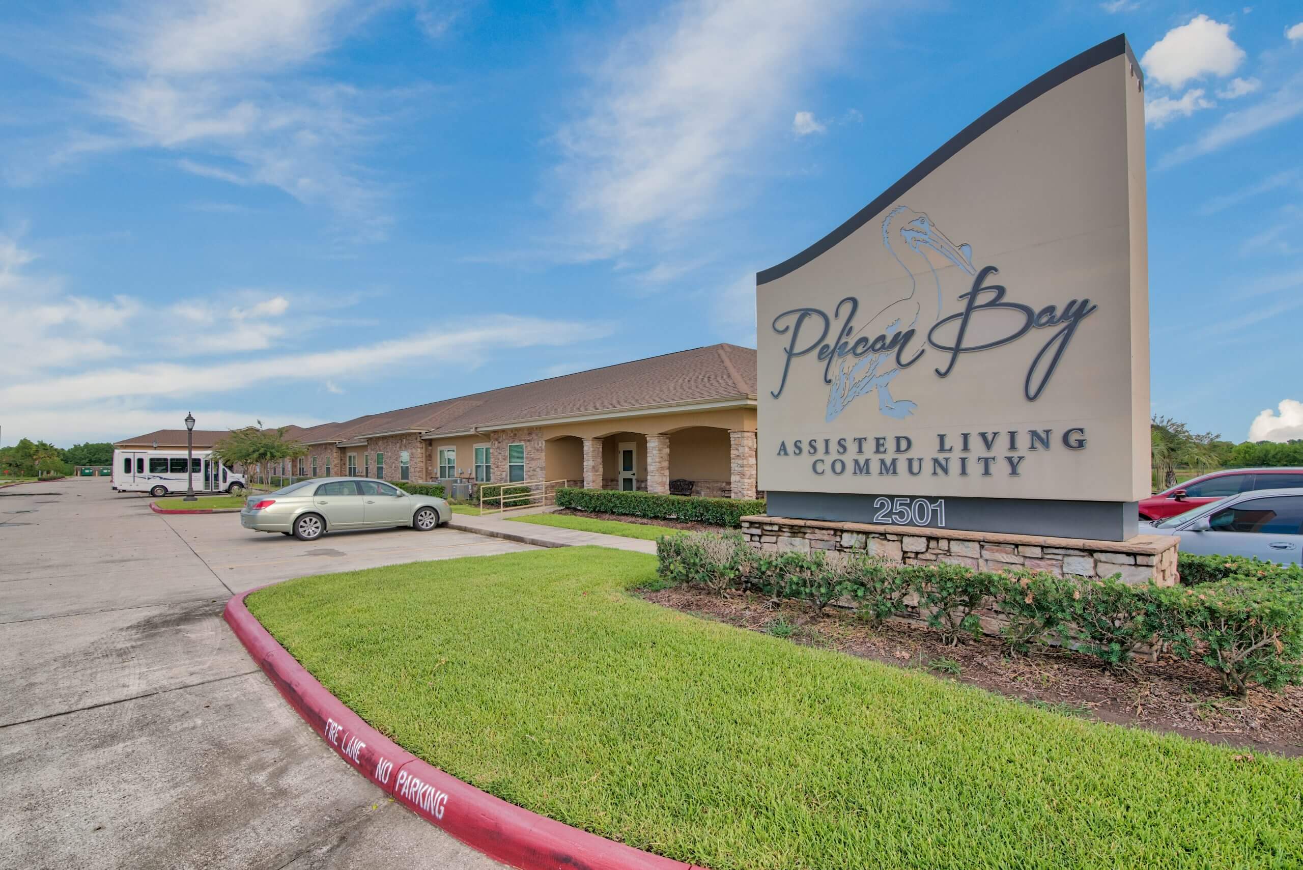 Entrance of Pelican Bay Assisted Living and memory care community in Beaumont, TX